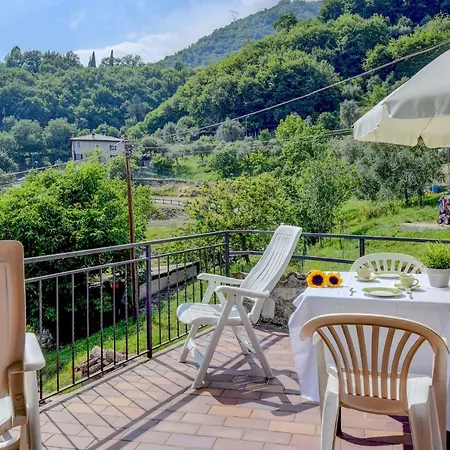 Rustico Pietre Antiche 3 * Gargnano